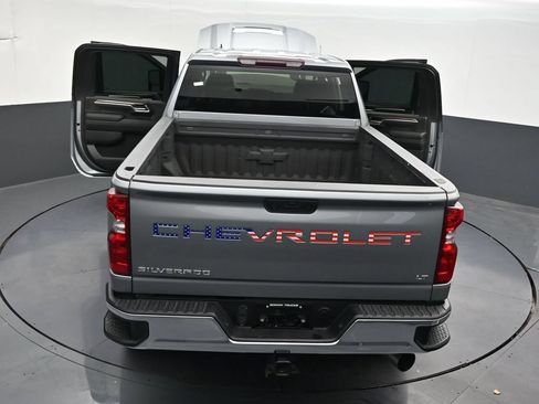 Used 2025 Chevrolet Silverado 2500 LT AWD/4WD image 40