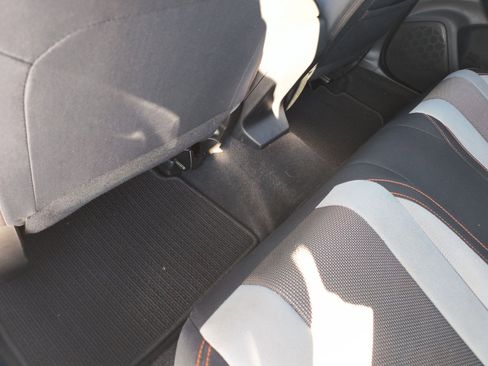 Certified 2021 Subaru Crosstrek 2.0i Premium w/ Popular Package #2 image 32