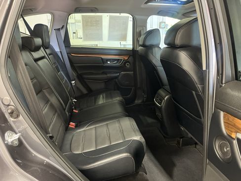 Used 2019 Honda CR-V Touring image 33