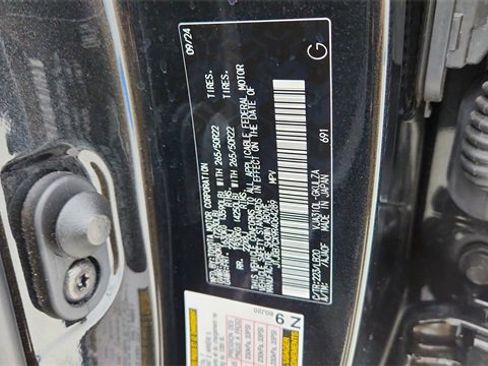 Used 2024 Lexus LX 600 4WD w/ Luxury Package image 65