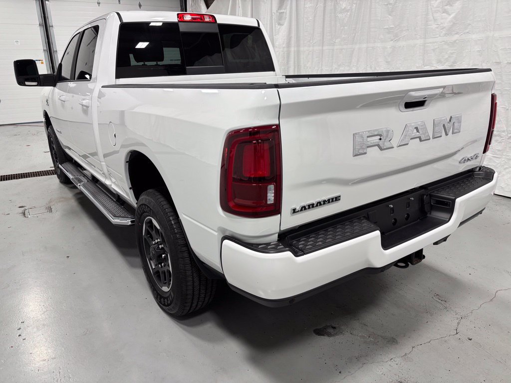 Used 2026 RAM 2500 Laramie AWD/4WD image 5