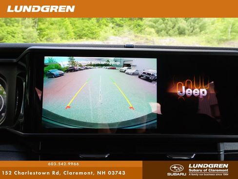Used 2025 Jeep Wrangler Sport AWD/4WD image 19
