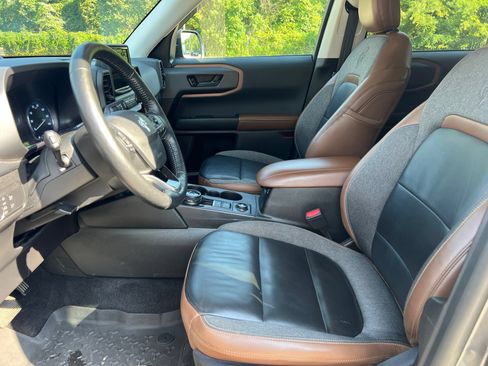 Used 2022 Ford Bronco Sport Outer Banks w/ Tech Package AWD/4WD image 19