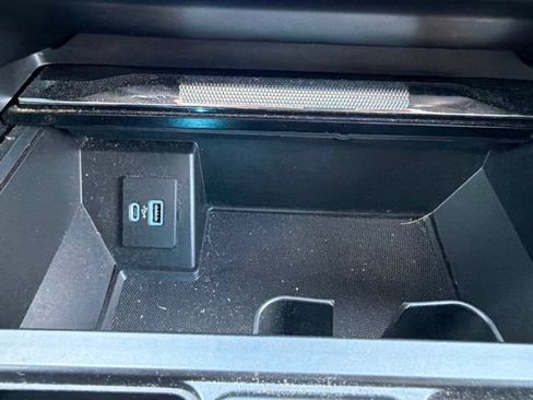 Used 2021 Ford F150 Lariat w/ Equipment Group 502A High AWD/4WD image 48