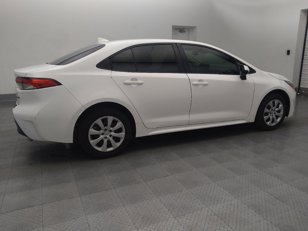 Used 2024 Toyota Corolla LE FWD image 10