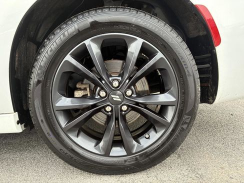 Used 2023 Dodge Charger SXT w/ Blacktop Package image 41