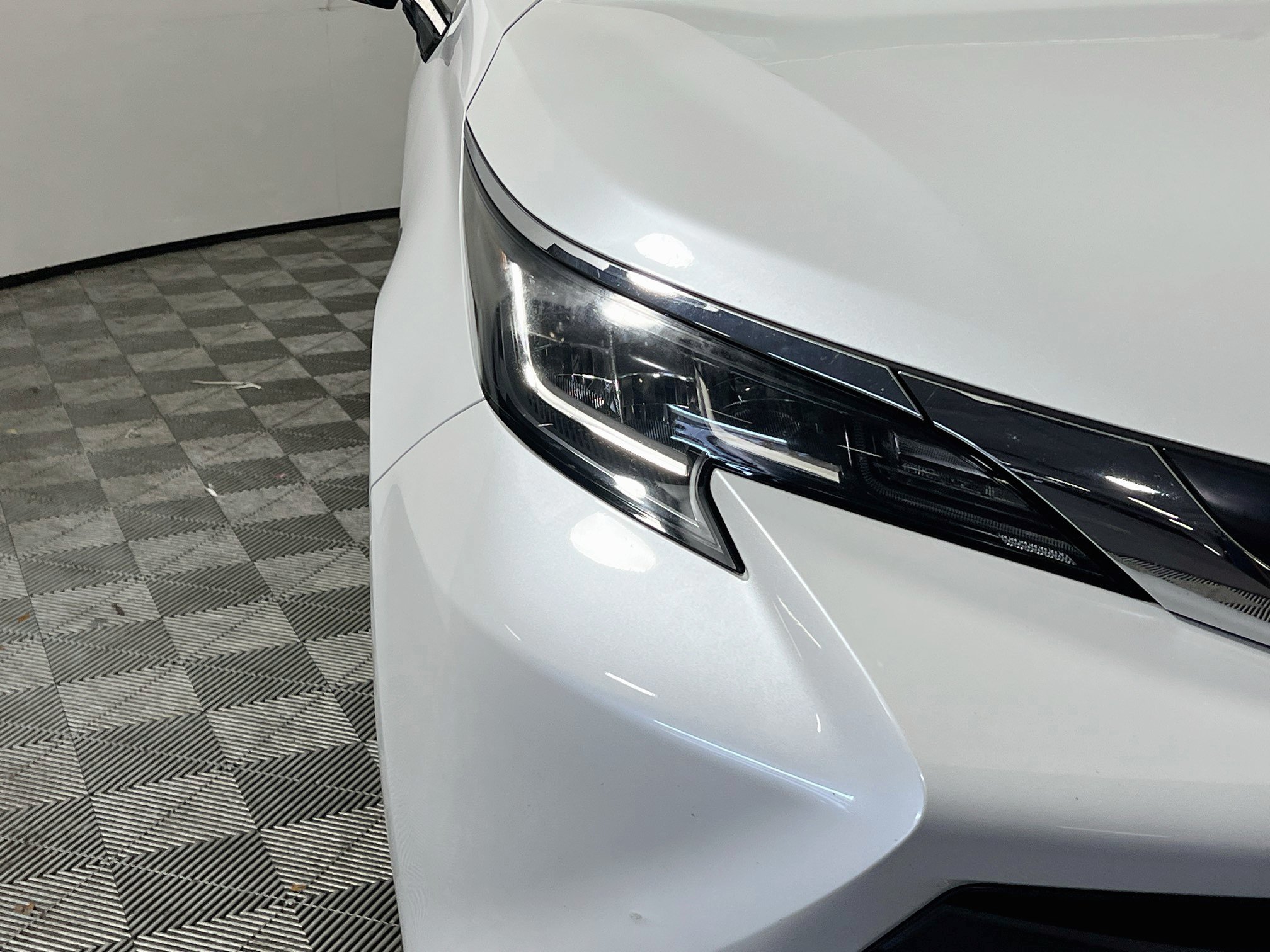 Used 2022 Toyota Sienna XLE FWD image 12