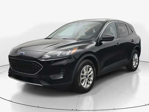 Used 2022 Ford Escape SE image 5