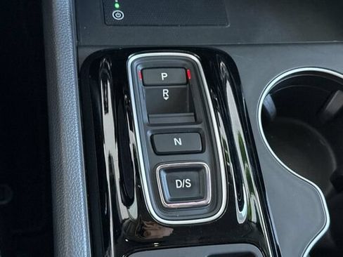 Certified 2025 Honda Pilot EX-L image 22