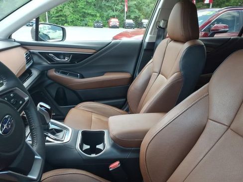 Used 2023 Subaru Outback Touring XT AWD/4WD image 7