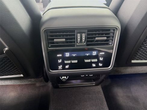 New 2026 Porsche Cayenne E-Hybrid image 17