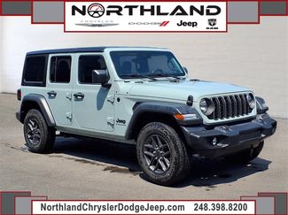 Used 2024 Jeep Wrangler Unlimited Sport AWD/4WD video 1