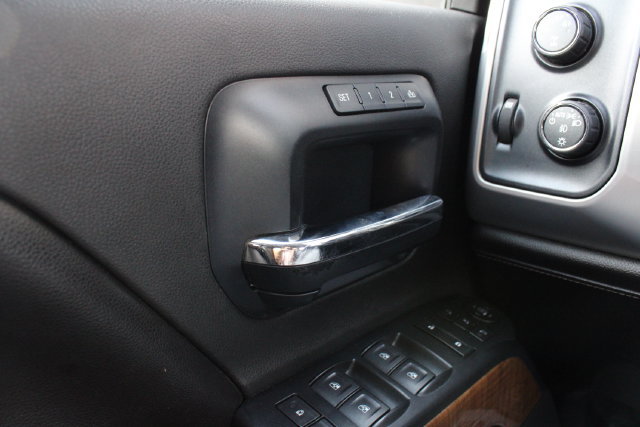 Used 2014 GMC Sierra 1500 SLT w/ SLT Crew Cab Value Package AWD/4WD image 7