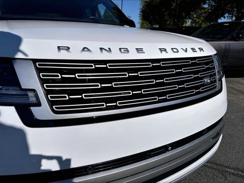 Used 2023 Land Rover Range Rover Autobiography AWD/4WD image 29