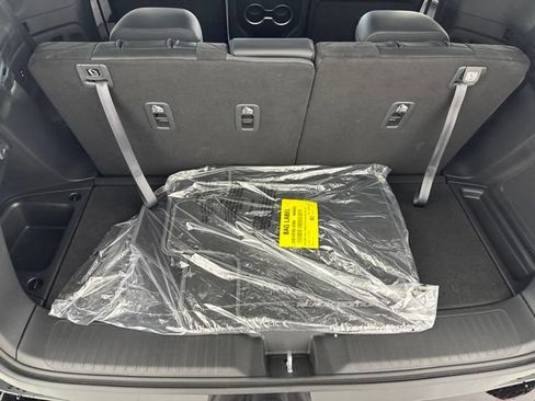 Certified 2026 Honda Pilot Black Edition image 32