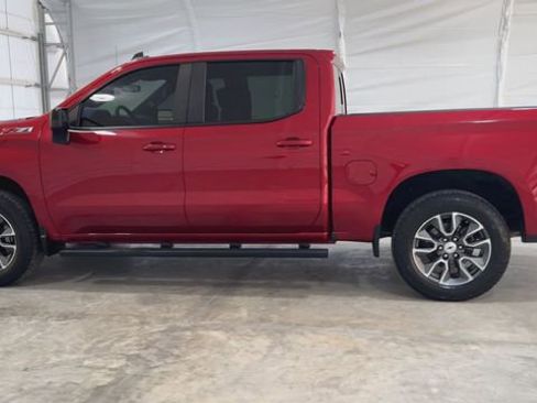 Certified 2024 Chevrolet Silverado 1500 RST image 5