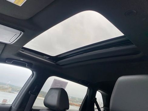 Certified 2023 Honda CR-V Sport Touring image 18