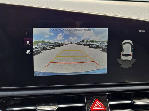 New 2025 Kia Niro EX Touring image 29