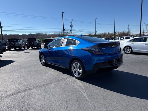 Used 2018 Chevrolet Volt LT w/ LT Driver Confidence Package image 5