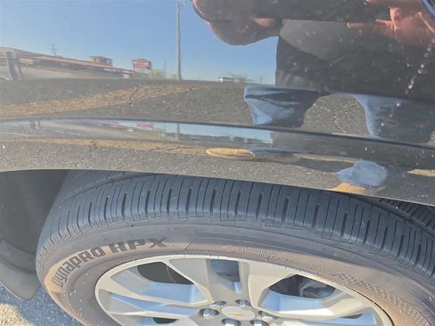 Used 2018 Chevrolet Traverse Premier w/ Driver Confidence II Package image 13