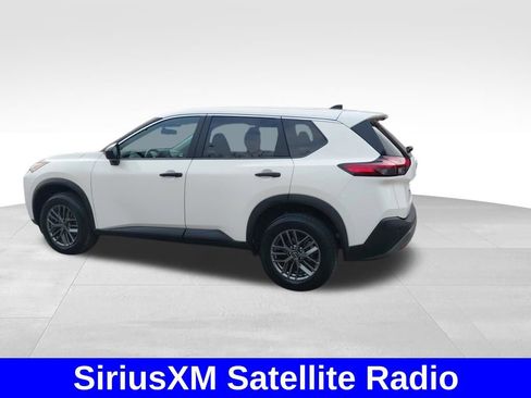 Used 2023 Nissan Rogue S AWD/4WD image 4