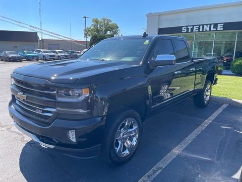 Used 2016 Chevrolet Silverado 1500 LTZ Z71 w/ LTZ Plus Package AWD/4WD image 3