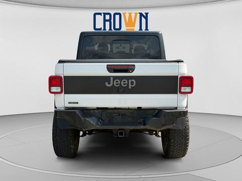 Used 2021 Jeep Gladiator Sport AWD/4WD image 4