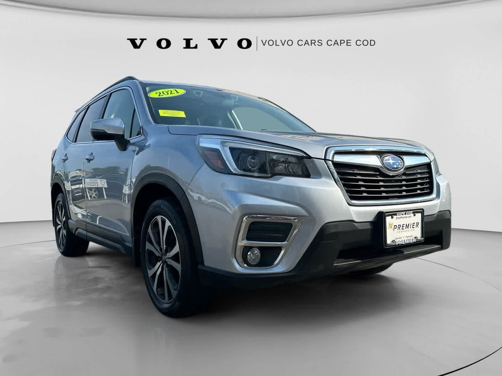 Used 2021 Subaru Forester Limited AWD/4WD image 2