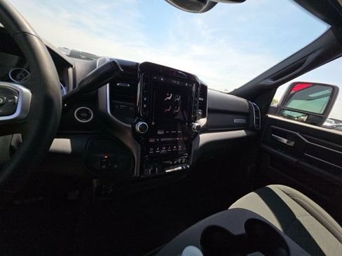 Used 2026 RAM 2500 Big Horn AWD/4WD image 7