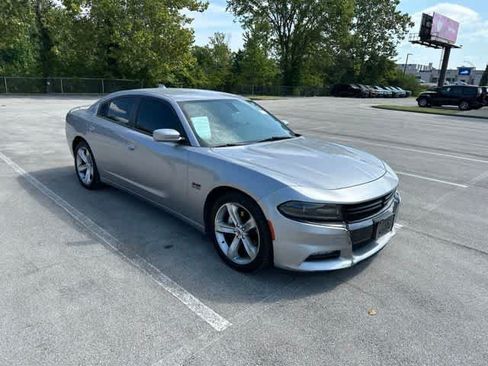 Certified 2018 Dodge Charger R/T RWD image 14