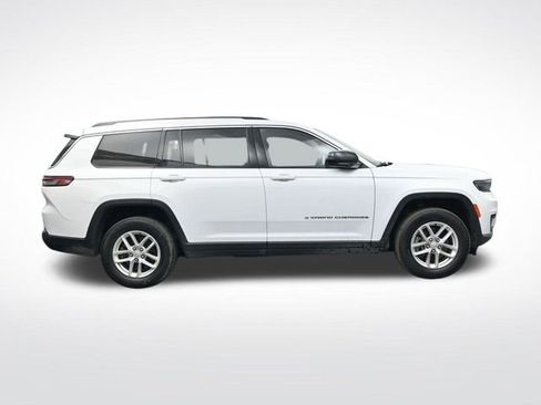 Used 2023 Jeep Grand Cherokee L Laredo w/ Luxury Tech Group I image 3