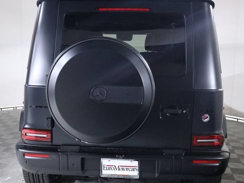 Used 2025 Mercedes-Benz G 63 AMG 4MATIC image 5