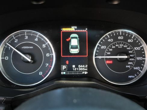 Used 2017 Subaru Impreza 2.0i Limited image 18