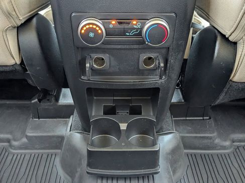 Used 2021 Ford Explorer 2WD image 18