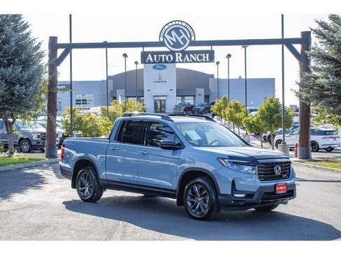 Used 2023 Honda Ridgeline Sport image 1