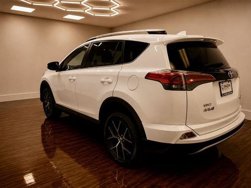 Used 2017 Toyota RAV4 SE AWD/4WD image 6