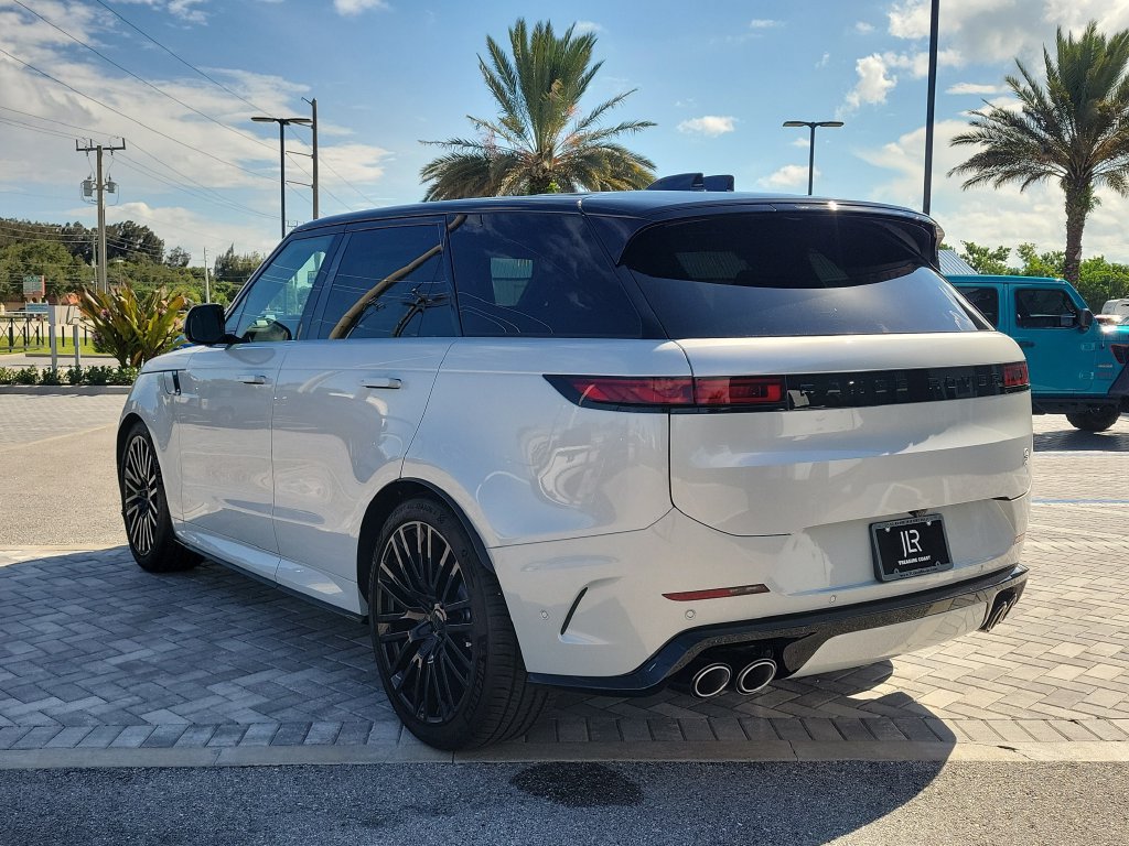 New 2027 Land Rover Range Rover Sport SV AWD/4WD image 3