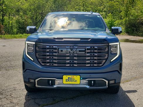 Used 2025 GMC Sierra 1500 Denali Ultimate AWD/4WD image 2