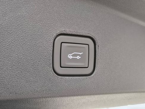 New 2026 Cadillac Lyriq Luxury image 29