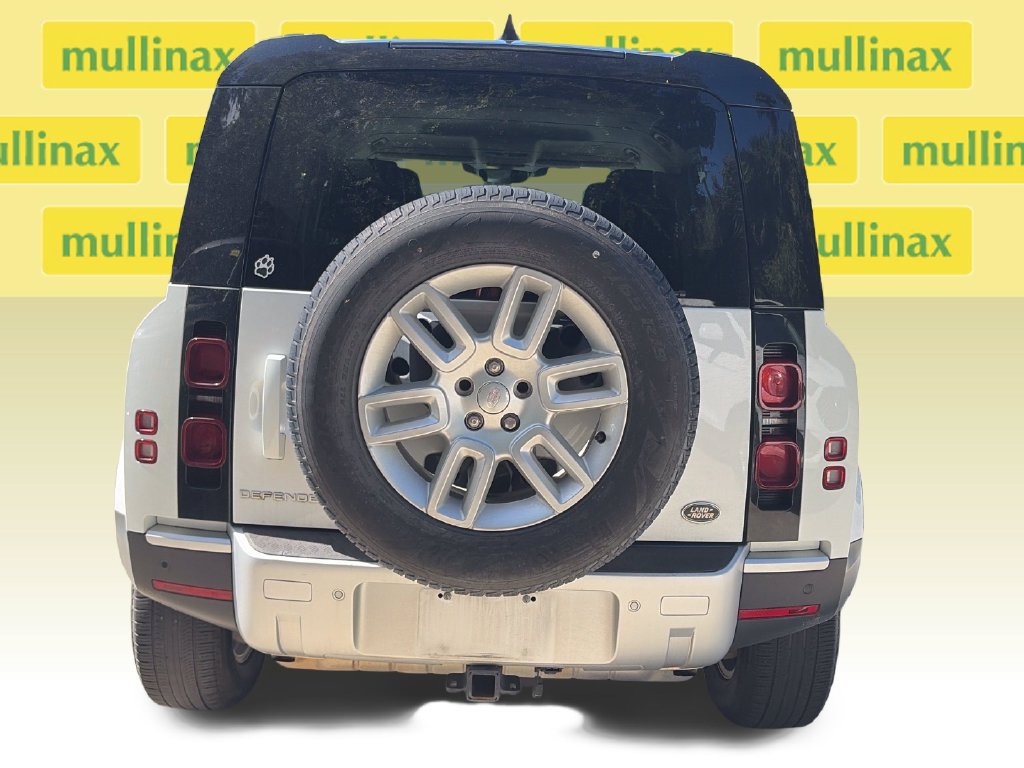 Used 2023 Land Rover Defender 110 S AWD/4WD image 29