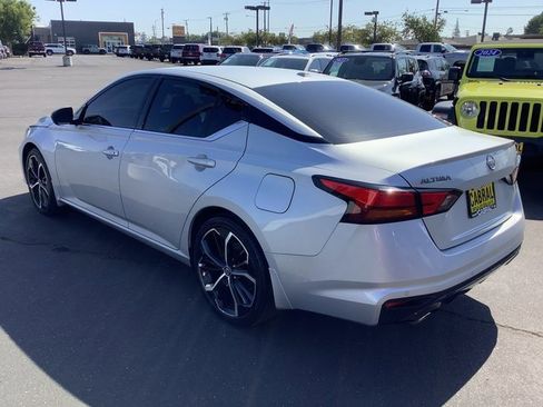 Used 2024 Nissan Altima 2.5 SR image 21