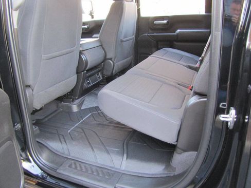 Used 2023 Chevrolet Silverado 2500 Custom image 22