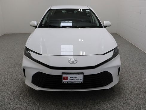 Certified 2025 Toyota Camry LE FWD image 3