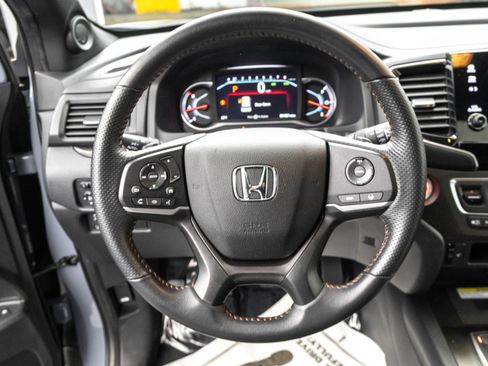 Used 2022 Honda Pilot TrailSport image 23