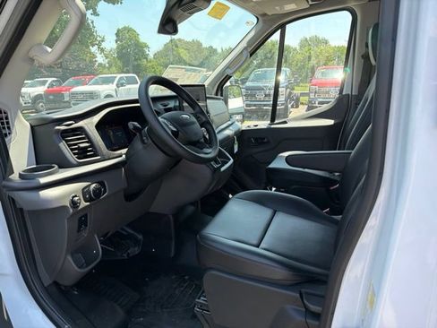 New 2026 Ford Transit 250 148 Medium Roof Extended AWD image 7