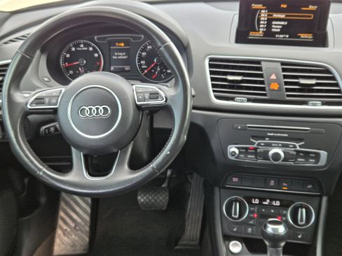 Used 2018 Audi Q3 2.0T Premium image 26