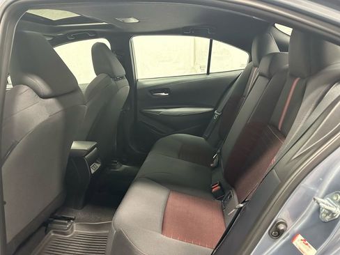 Used 2025 Toyota Corolla SE w/ SE Premium Package image 45