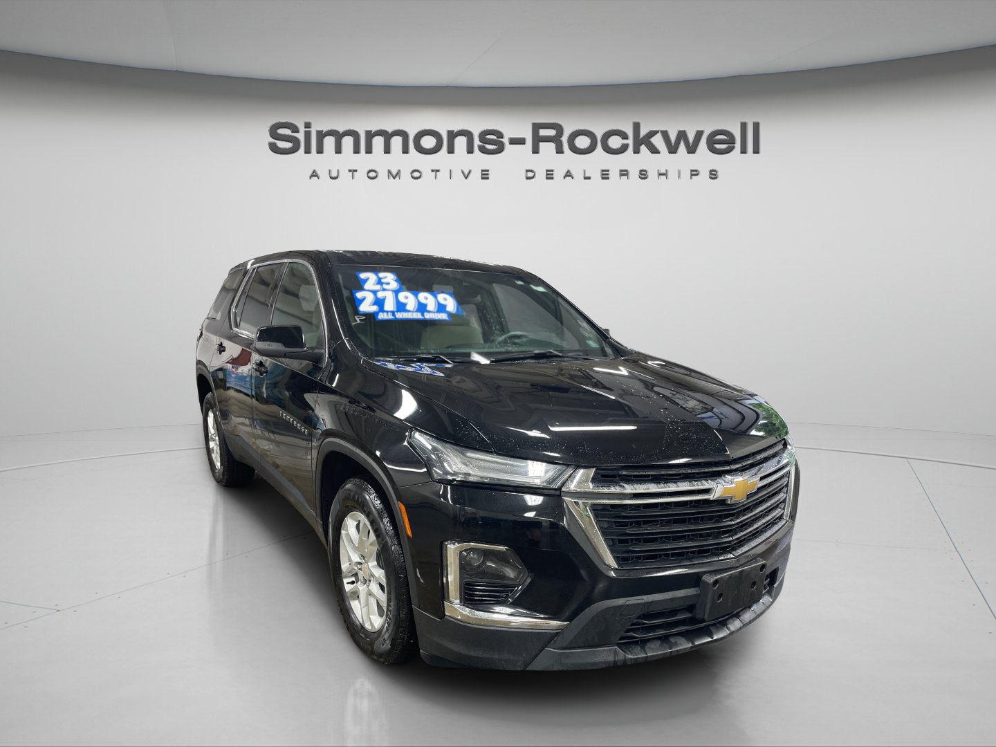 Used 2023 Chevrolet Traverse LS w/ LPO, Floor Liner Package AWD/4WD image 7