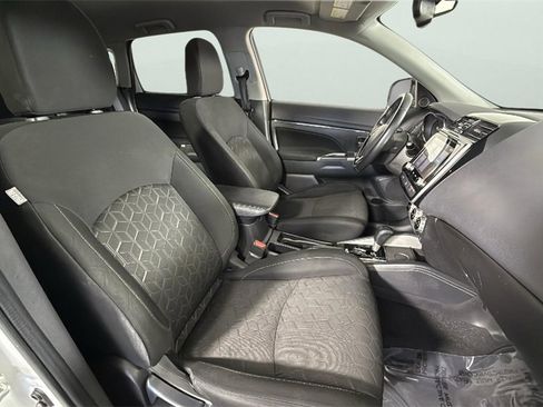 Used 2021 Mitsubishi Outlander Sport SE image 47