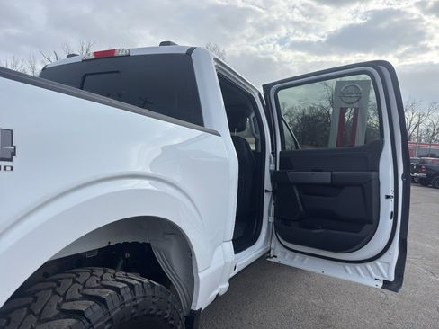 Used 2021 Ford F150 Lariat w/ FX4 Off-Road Package AWD/4WD image 21